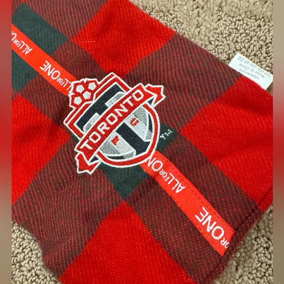 Toronto FC TFC Scarf - Picture 7 of 8